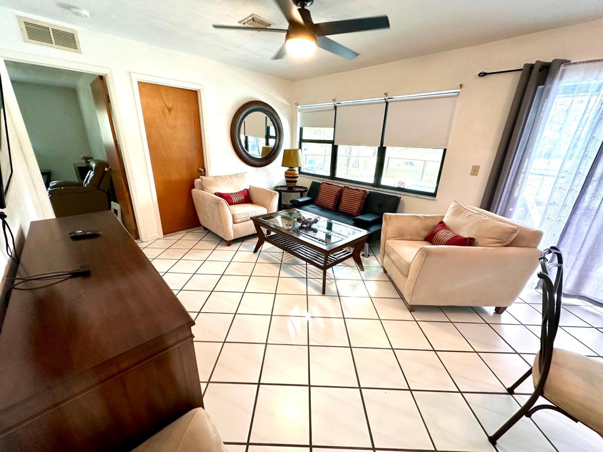 Vacation Pool Home In The Woods. Naples Luaran gambar